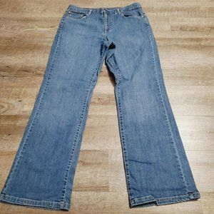 Tommy Hilfiger Womens Jeans Sz 14R Medium wash Bootcut/Flare Denim